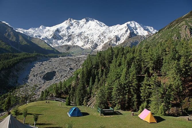 11 Days Trek Nanga Parbat Base Camp & Hunza Gojal Valley - Day 1 in Islamabad Zoo: a low-pressure start