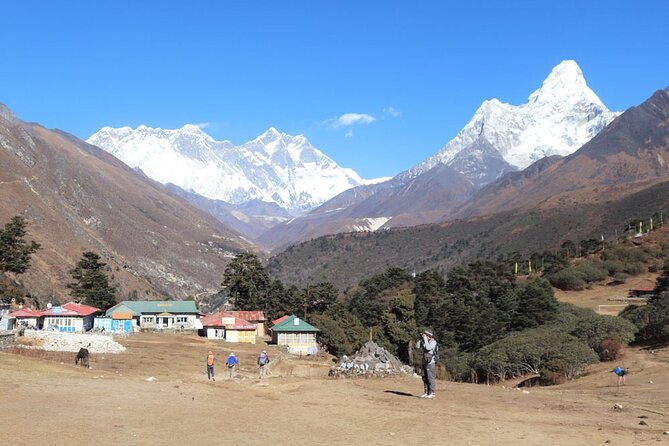 12 Day Everest Base Camp Guided Trek - Lobuche via Pheriche and Dugla: getting higher and getting rockier