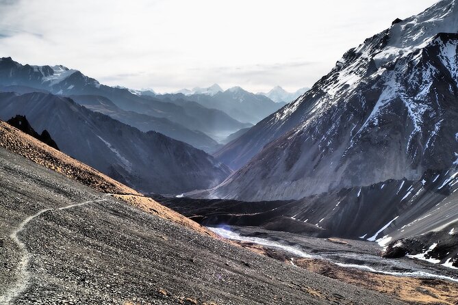 12 days Annapurna Circuit Trek - Chame and Upper Pisang: early altitude lessons with real scenery
