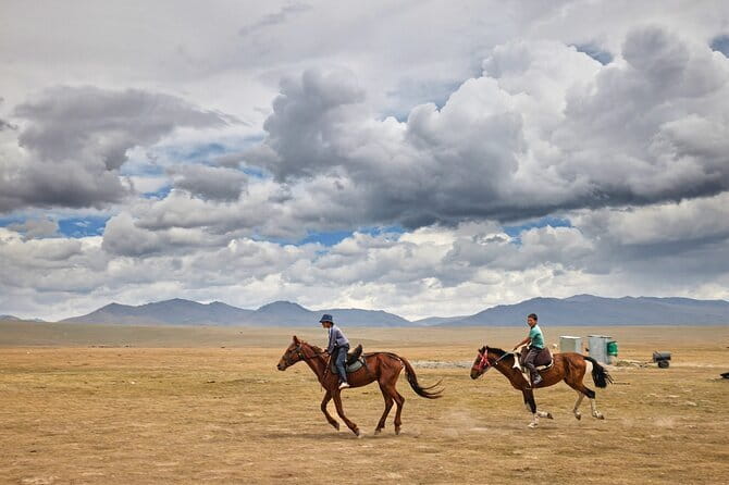 14 Day Epic Kyrgyzstan Trek in Tian Shan and Pamir Alay Mountains - From Burana Tower to Karakol Valley: The First Big Cultural Stop