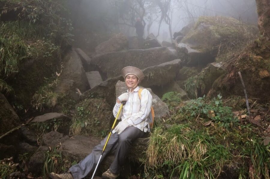 2-Day Fansipan Mountain Trek - Indochina's Highest Peak - Day 1: pine, bamboo, streams, and a steady rise to 2,800 meters