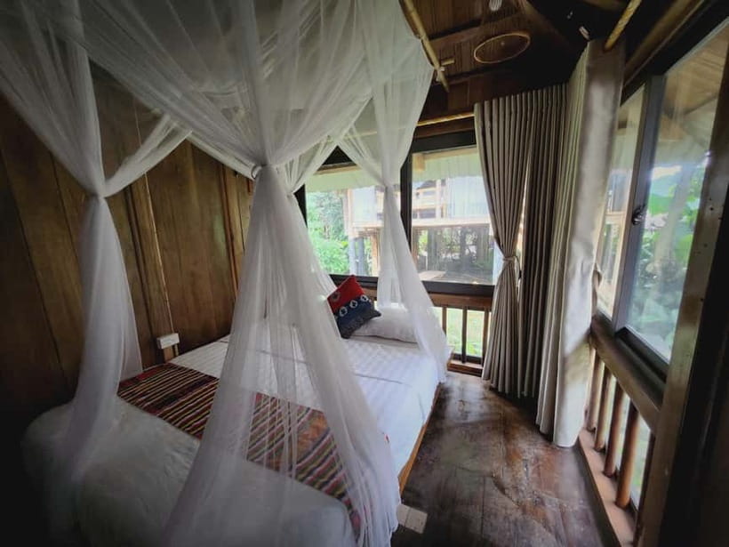 2 Day Trekking In Pu Luong Loop & Overnight At Homestay - Homestay night: Black Thai food, clean water, and the insect reality