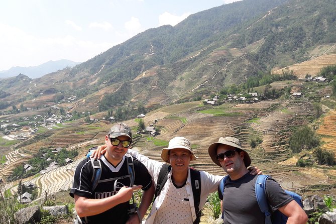 2 days authentic trekking tour in Sapa ( Homestay - Less touristy ) - Day 1: Ta Phin Village walk through pine, terraces, and cornfields