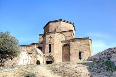 2 Days Private Tour to Kazbegi and Juta Village with Trekking - Gergeti Trinity Church: the classic viewpoint stop