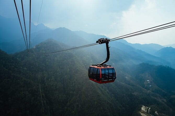2-Days Sapa Tour with Fansipan Cable Car Trekking Three Village - Fansipan Day 2: cable car up to 2,800m plus Kim Son Pagoda