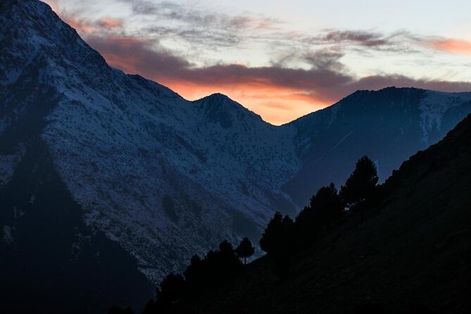 2 days Toubkal adventure Trek - Climbing toward the refuge around 3200m