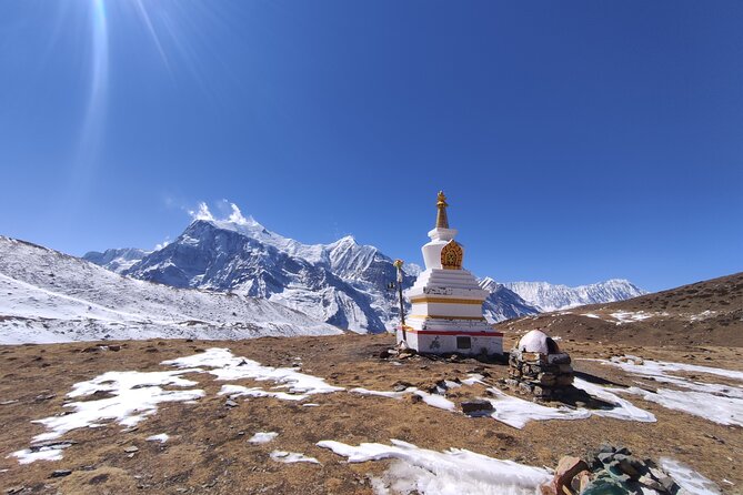 20 Days Annapurna Circuit Trek - Getting to the trail: Kathmandu to Syange, then the first trekking steps