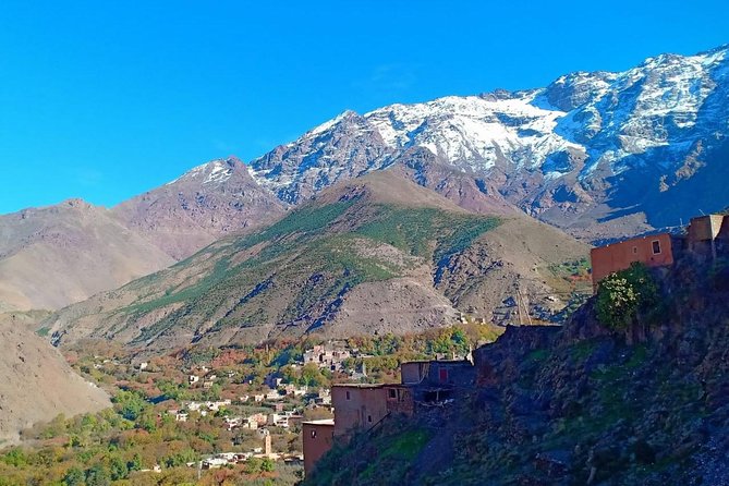 3 Day Trek in the Atlas Mountains and Berber Villages from Marrakech - Guides and pacing: what you should look for on the ground