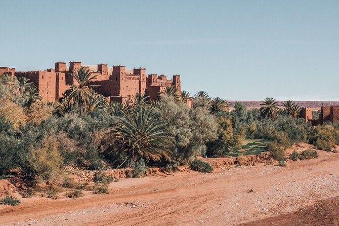 3 Days Desert Tour in Marrakech to Merzouga Dunes and Camel Trek - Tinghir and the Dades Valley: your earned first night