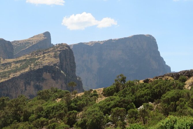3 Days Trekking Simien Mountains Tours - Day 3: Imet Gogo promontory views and lammergeier vultures