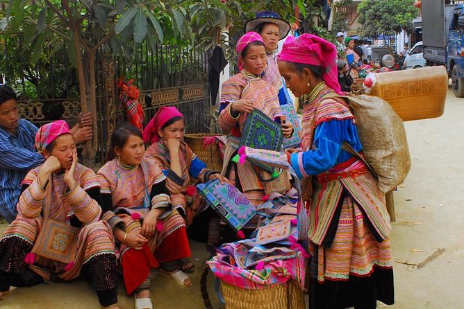 3-Night Sapa Trek and Homestay with Round Trip Transfer from Hanoi - Price and Logistics: Is $218 Good Value?