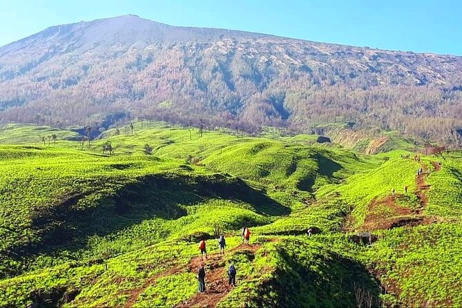 3D 2N Mount Rinjani Trekking Tour To Summit And Lake - What to Pack (Based on What’s Missing in the Package)