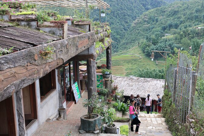 3D2N Sapa Trekking, Fansipan Legend Cable Car Ride - Day 1: Sapa Market Stop + Trek Toward Cat Cat Village