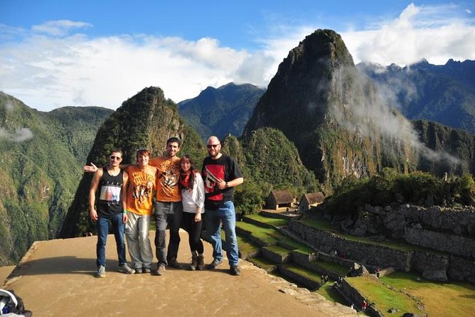 4-Day Lares Trek to Machu Picchu from Cusco - Guides, small-group energy, and the Percy effect
