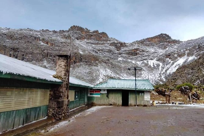 4-Day Mount Kenya Trekking with Pick Up - Nairobi Pickup and the Sirimon Gate Start: What Sets the Tone