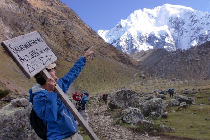 4-Day Salkantay Trek to Machu Picchu - Day 3: Upper jungle, waterfalls, then Aguas Calientes comfort