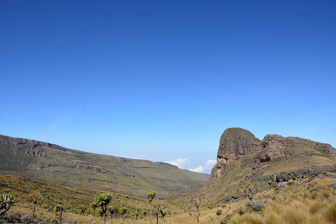4 Days mount Elgon Trek, 4321m a.s.l - Day 4: walking the crater and ending at Hunter’s Cave Camp (3,600m)