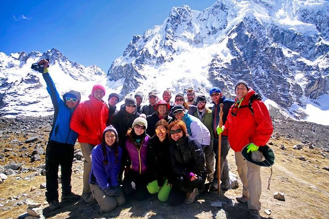 5 Day - Salkantay trek to Machu Picchu - Group Service - Day 3: Upper jungle routes, river crossings, and hot springs at La Playa