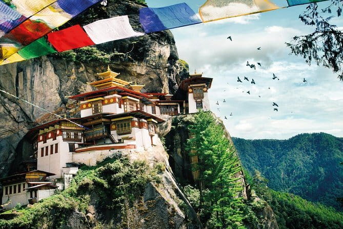 8 Days Bhutan Cultural Tour with 2-Day Bumdrak Trek - Day 7: Sunrise options, steep descents, and Taktsang’s big final climb