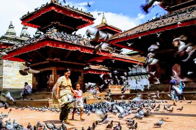 8 Days Short Trek and Tour in Nepal - Patan Durbar Square and Bhaktapur: Newari craftsmanship in motion