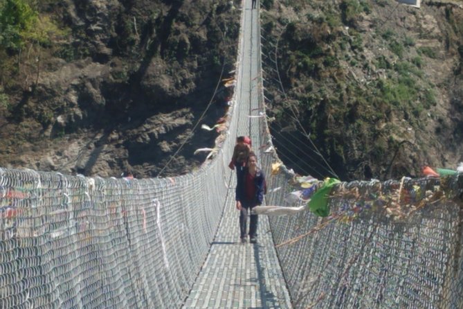 Adventurous Annapurna Base Camp Trekking - Chhomrong and Ghandruk: Gurung settlements and the Annapurna bowl feeling