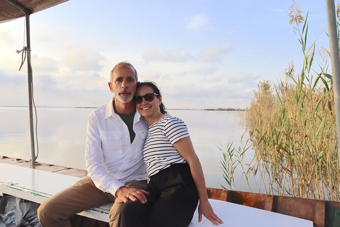 Albufera Private Day Tour: Paella, Boat Cruise and Nature Walk - Back to Valencia: drive time as a quiet reset