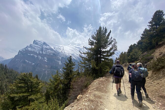 Annapurna Circuit Trek with Tilicho Lake (16 Days) - Kathmandu to Dharapani: starting the trek without the usual hassle