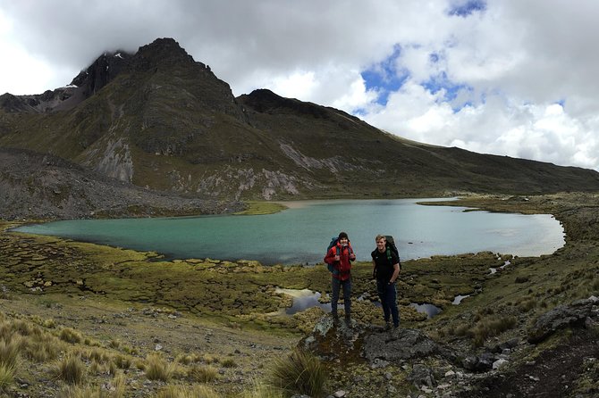 Ausangate Trek 5 Days - Day 3: Palomani at 5,200m and the ceremony with Apu Ausangate