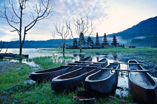 Bali Jungle Trekking and Lake Canoeing Tour - Key highlights