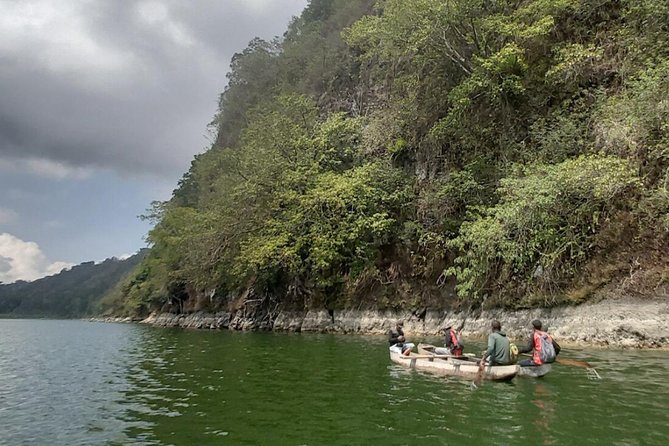 Bali Jungle Trekking and Lake Canoeing Tour - Buyan Lake canoeing: calm water and local touches