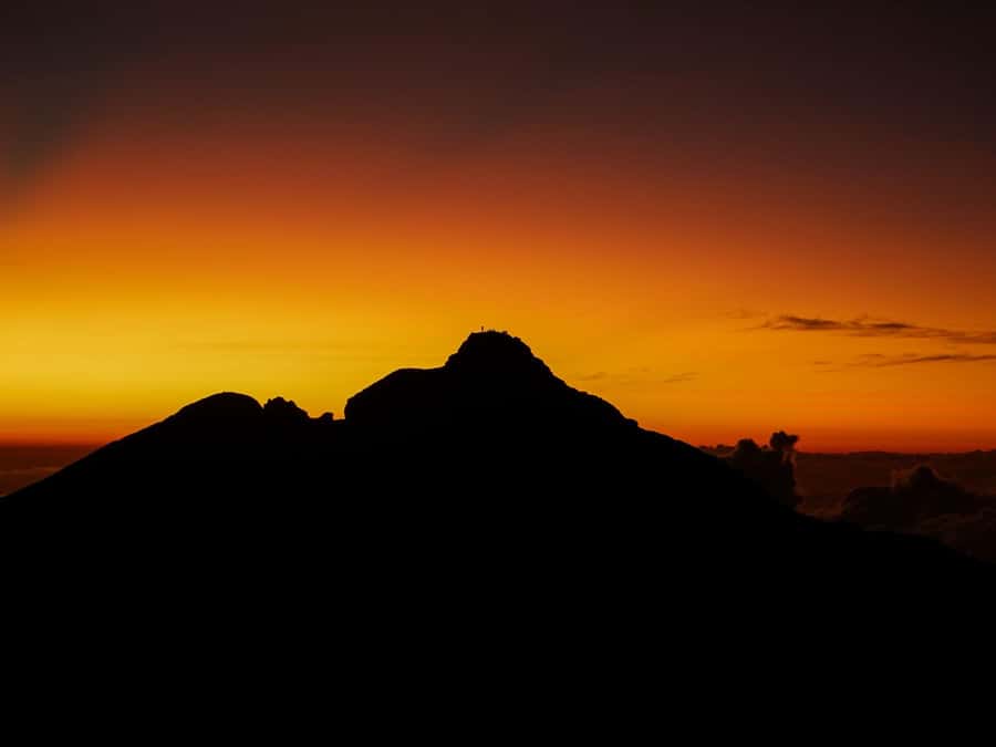 Bali/Mount Agung: Sunrise Trekking Adventure With Transfers - Besakih Temple Trek vs Pasar Agung Climb: Pick Your Level