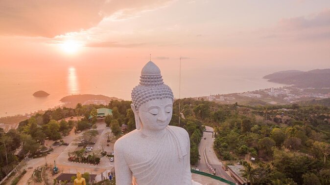 Big Buddha Jungle Trekking and Temple tour with Lunch - Group size and guides: why the day feels controlled