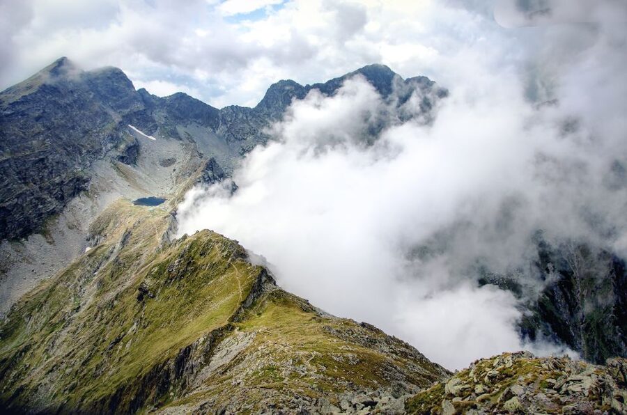 Brasov: Private Fagaras Mountains Trekking Tour - Crowds, timing, and how to avoid the worst of the trailhead bustle
