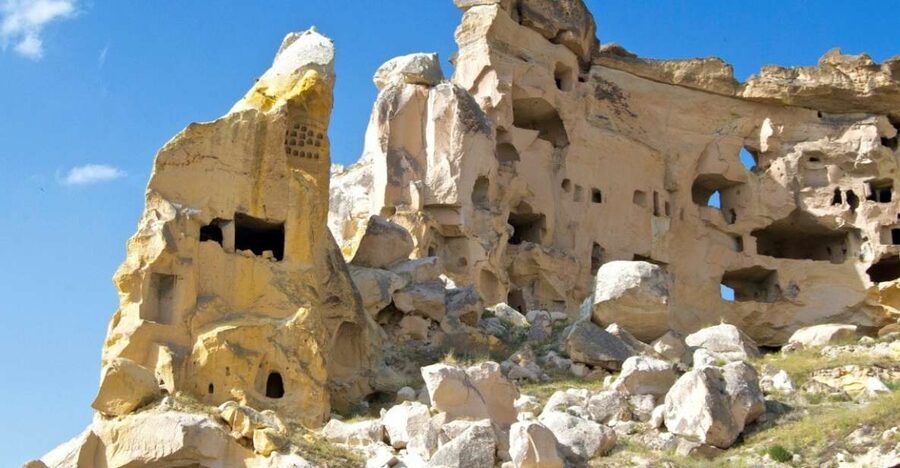 Cappadocia: Red Valley Trek and Kaymakli Underground City - Çavuşin: the monastic settlement stop that adds meaning