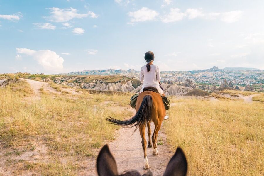 Cappadocia: Sunset Horse Trek Through the Valleys - The Ride Back Down to the Ranch