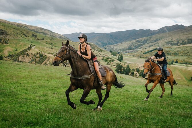 Cardrona High Country Pub Trail Horse Riding Trek (Intermediate+) - The Cardrona Hotel stop: drink included, and it feels like a reward