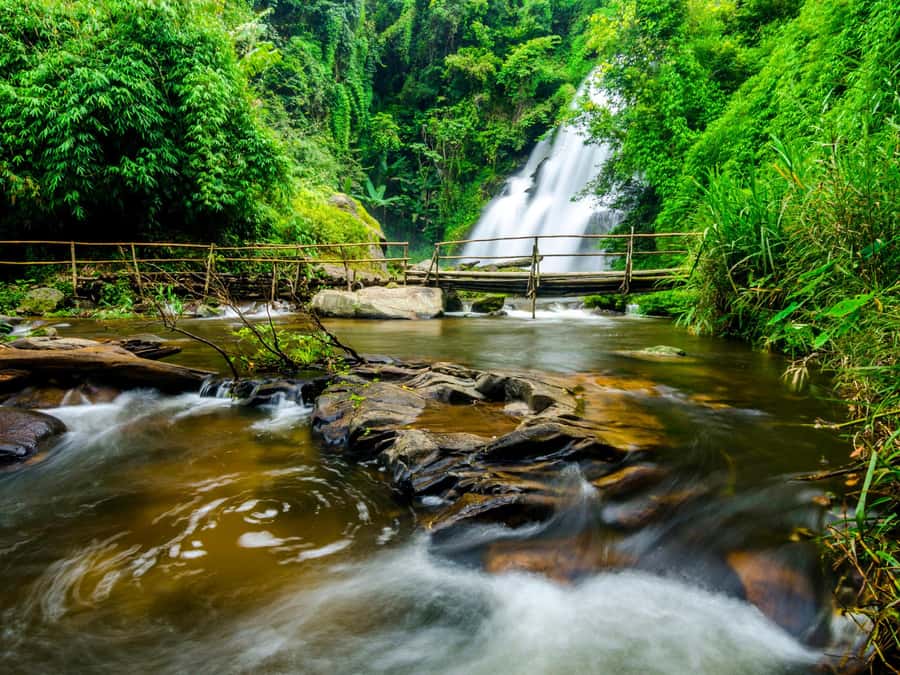 Chiang Mai: 3-Day Karen Hill Tribe Immersion with Trekking - Day 3 Waterfalls and Farewell Meal by the Water