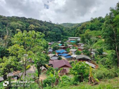 Chiang Mai: Mae Ya Waterfall & Pha Dok Siew Trail Trek - Wachiratharn Waterfall: the warm-up stop before the forest trek