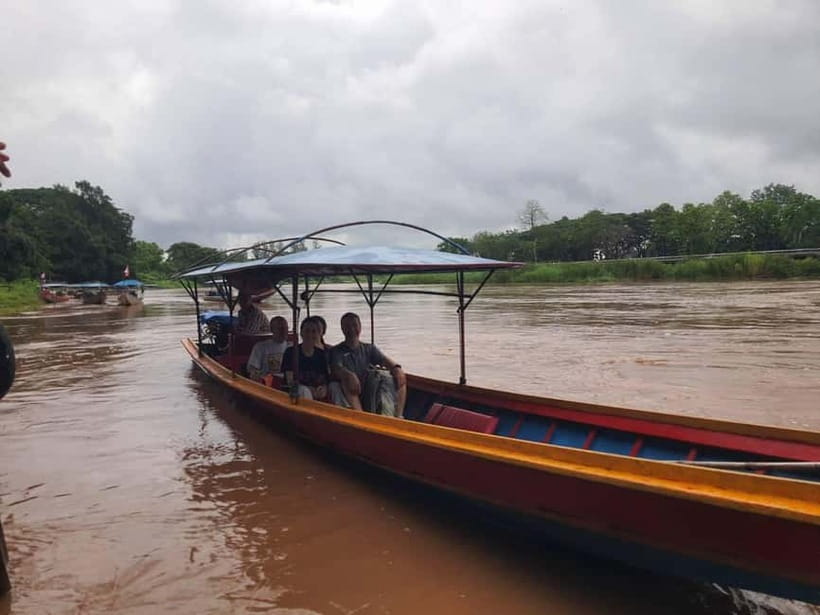 Chiang Rai Trek:Jungle Hike, Bamboo-Cooked Lunch & Boat Ride - Karen village to bamboo cooking: the part you’ll remember