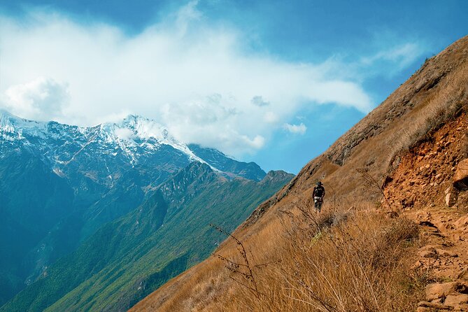 Classic Choquequirao Trek – 5 Days / 4 Nights - How the logistics actually help you hike (small group, porters, and carried gear)