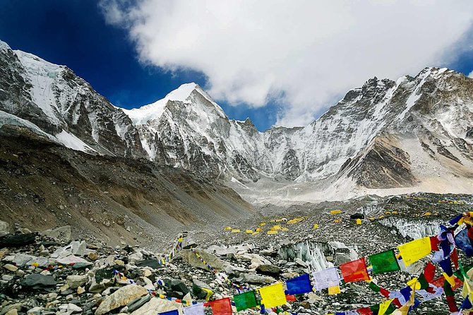 Classic Everest Base Camp Trek - Your guide and porters: the support system you’ll lean on