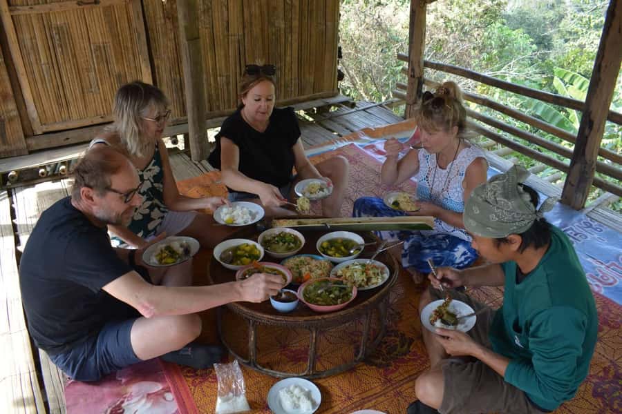 Cultural trekking and boat trip - River-to-trek flow: long-tail boat on Mae Kok