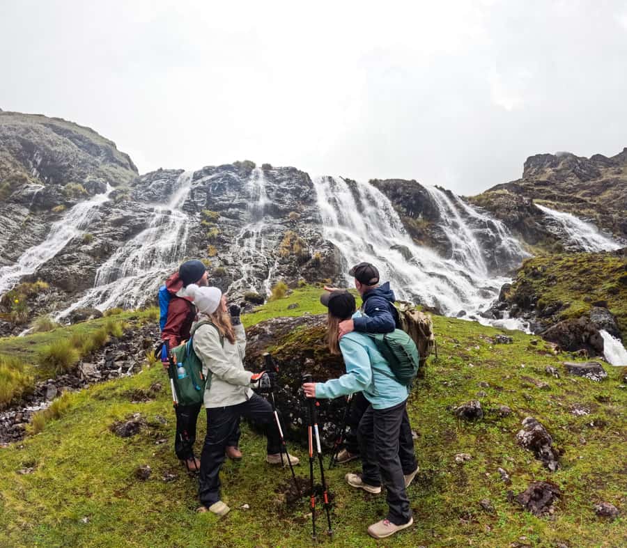 Cusco: 4-Day Lares Trek to Machu Picchu with Panoramic Train - What you get with food, camp setup, and packing (and what you must bring)