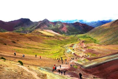 Cusco: Full-Day Rainbow Mountain & Red Valley Trekking Tour - Getting from Cusco to the trail: pickup, breakfast, and why you leave early