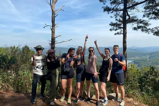 Dalat: Cloud Hunting & Sunrise Trekking to Hon Ho Mountain - Sunrise payoff: how the view moment plays out