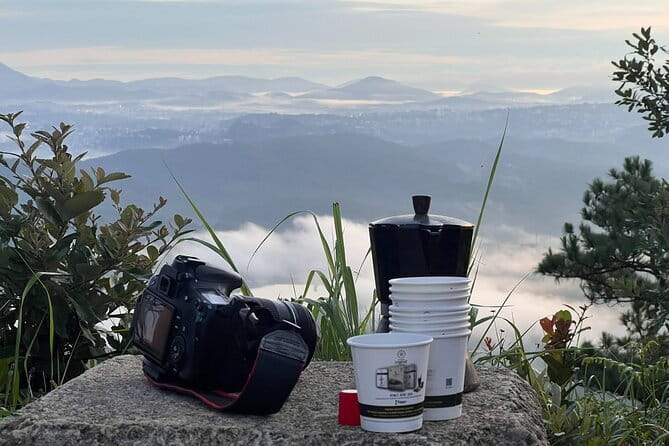 Dalat: Cloud Hunting & Sunrise Trekking to Hon Ho Mountain - Weather reality: how to maximize Cloud Valley odds