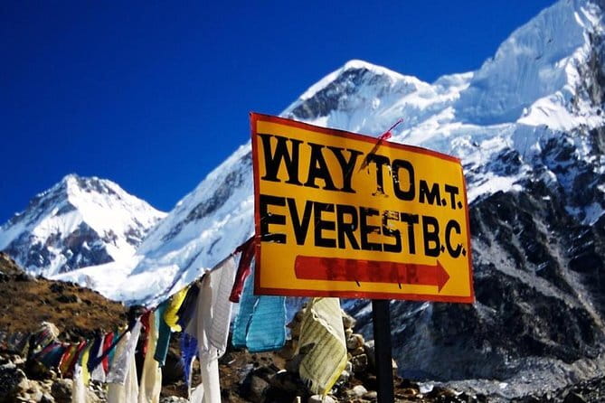 Dancing in the Manaslu Circuit Trek - Dharmasala to Dharapani: forests, Karche Village, and getting your legs back
