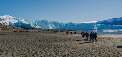 El Calafate: Safari Azul Los Glaciares Trekking Tour - From El Calafate to Bajo de las Sombras: The Ride Sets the Mood