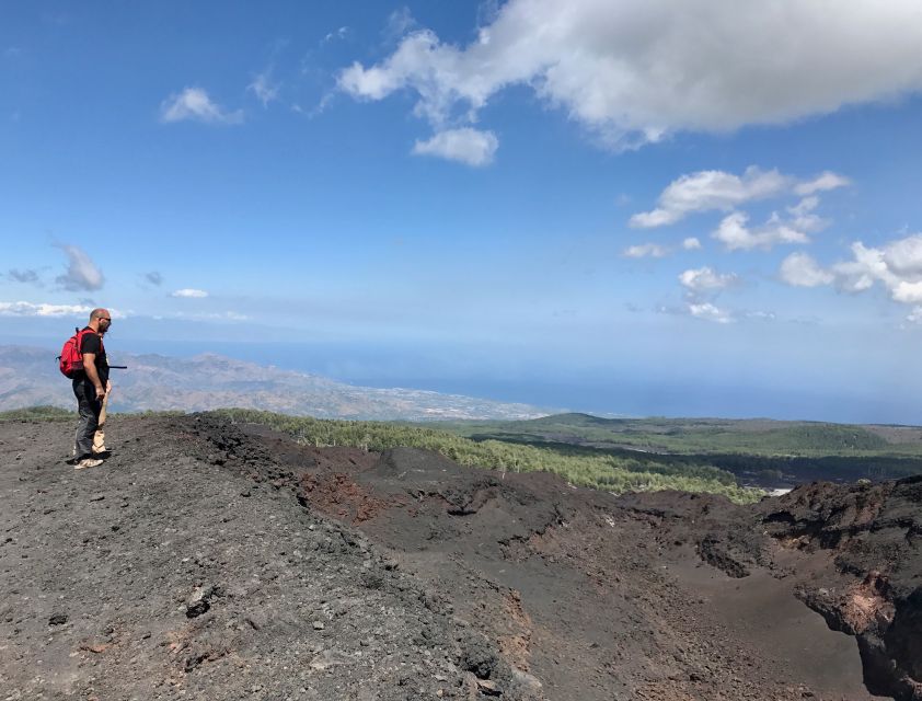 Etna: Craters of the 2002 Eruption Trekking Experience - Summit craters: looking over the edge, then going down inside