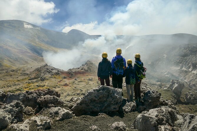 Etna: Trekking to the summit craters at 3,340 meters - Cratere Centrale and Crateri Barbagallo: Seeing the Volcano From the Ground Up